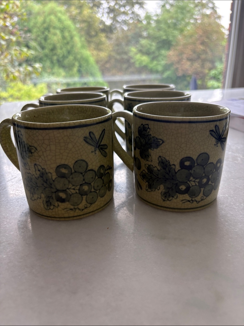 VTG April Cornell Blue Grape & Dragonfly Mugs - Set of 6
